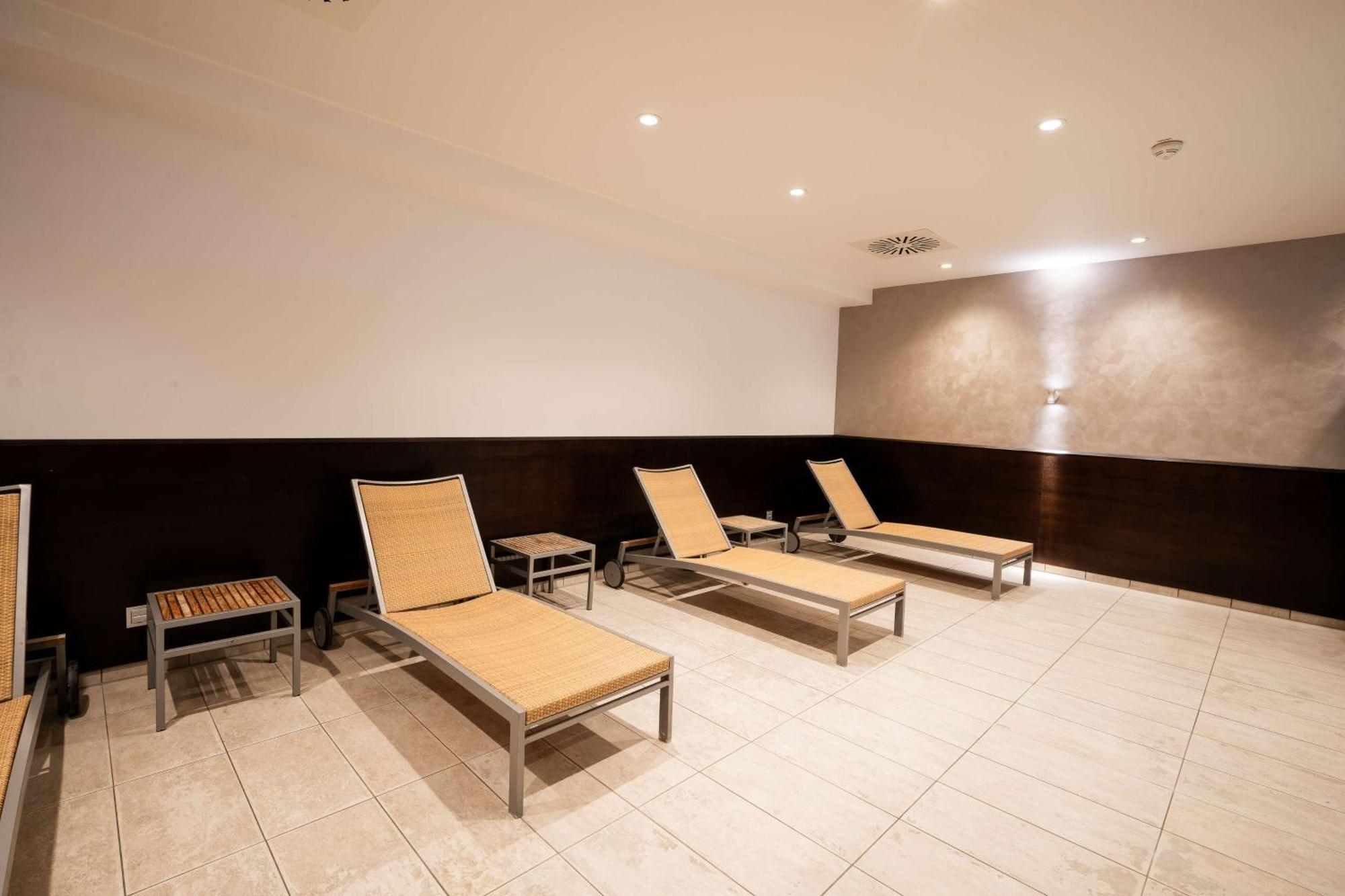 Radisson Blu Conference Hotel,