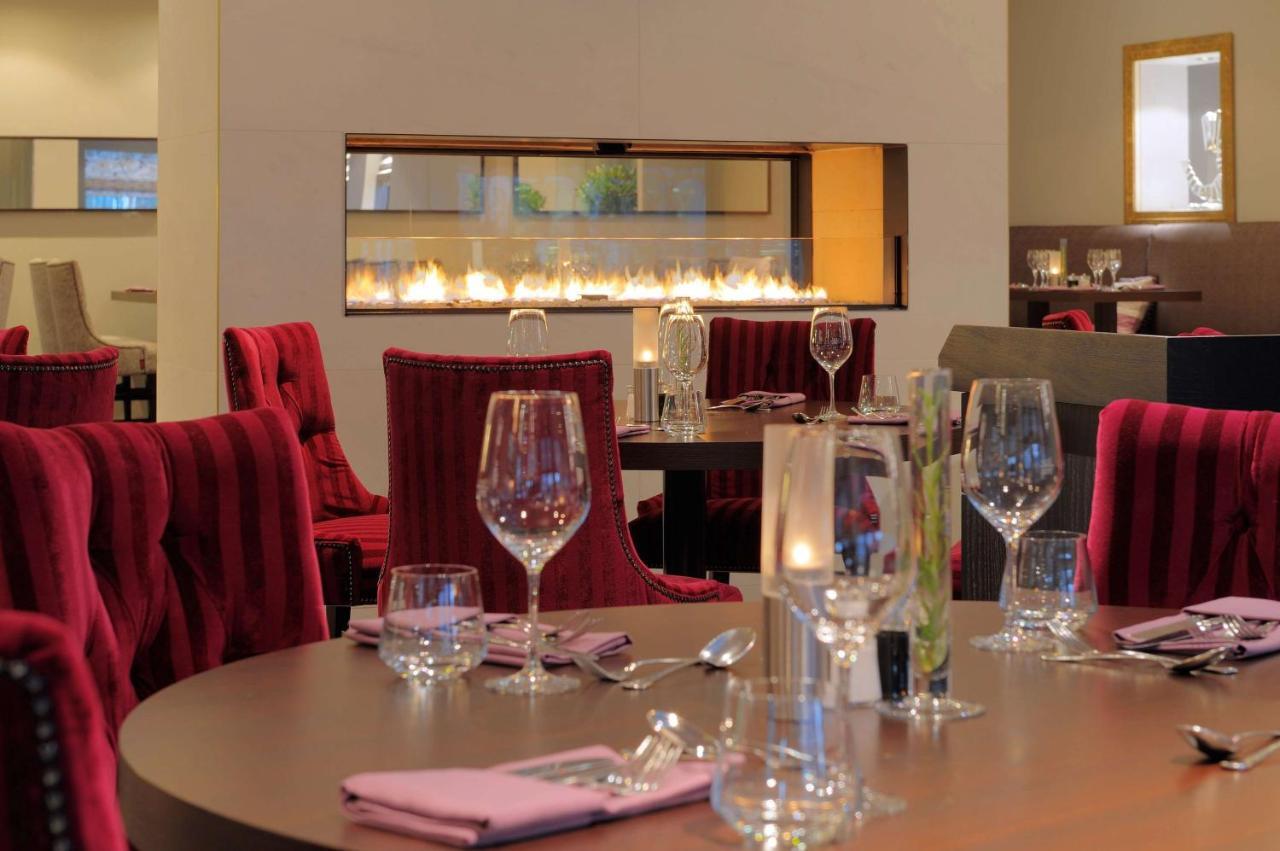 Radisson Blu Conference Hotel, Hotel