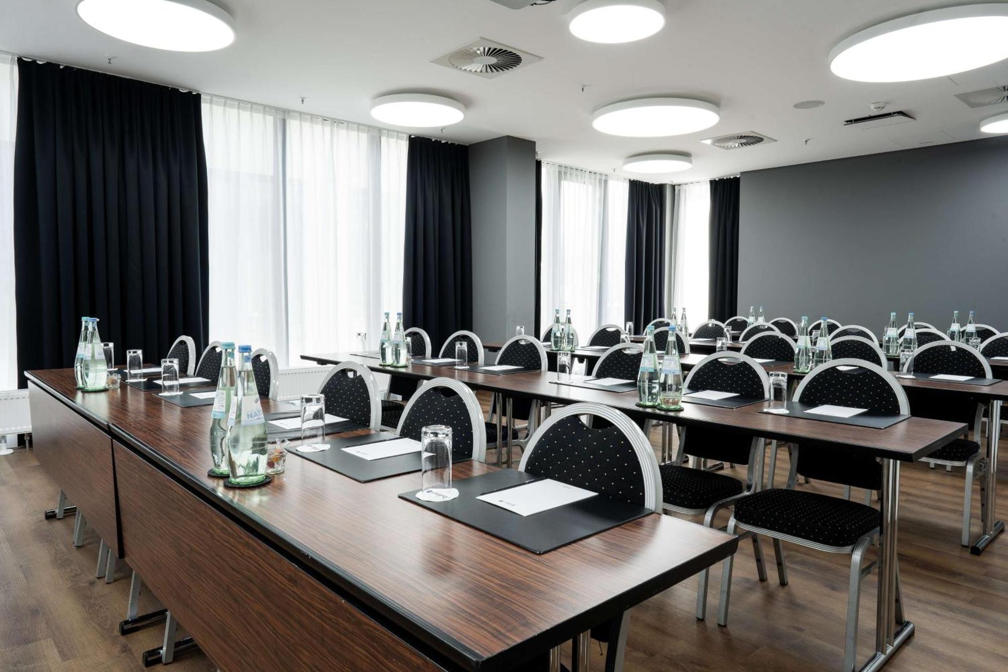 Radisson Blu Conference Hotel,