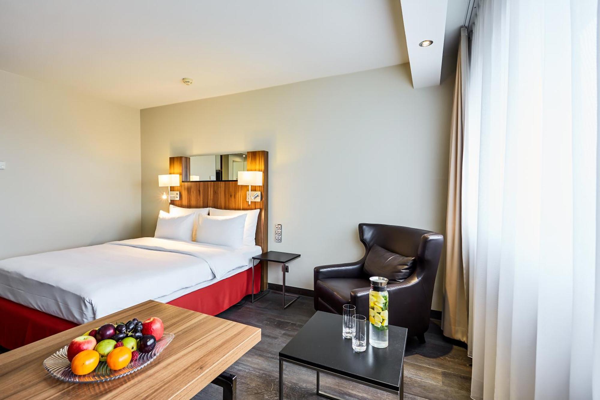 Hotel Radisson Blu Conference Hotel, 4*