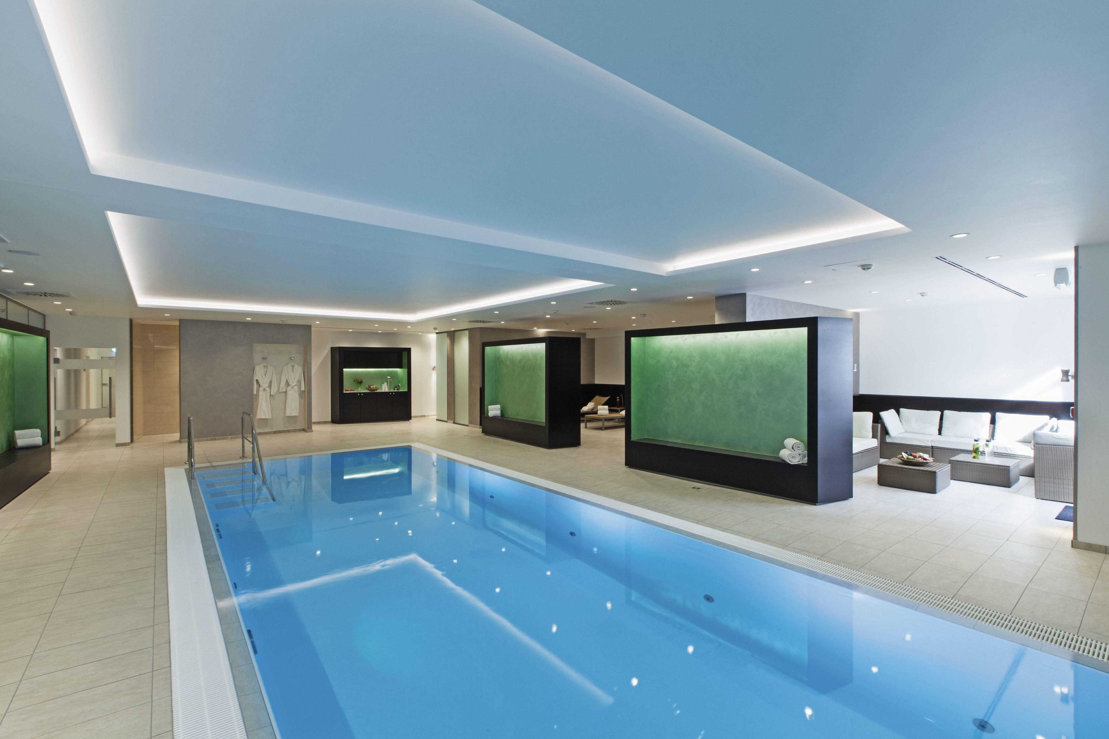 Radisson Blu Conference Hotel, Hotel